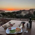 Roccia Rossa Vacanze Daire Isola Rossa (Sassari)