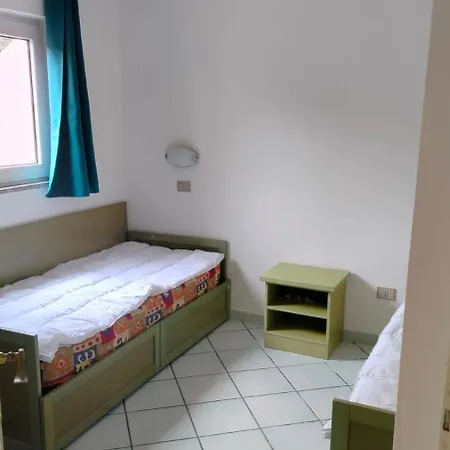 Roccia Rossa Vacanze Апартаменты